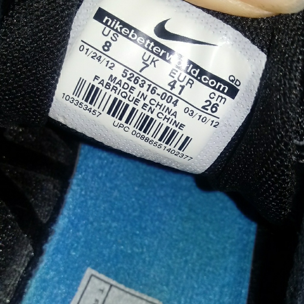 Nike Cleats - Picture 4 of 4